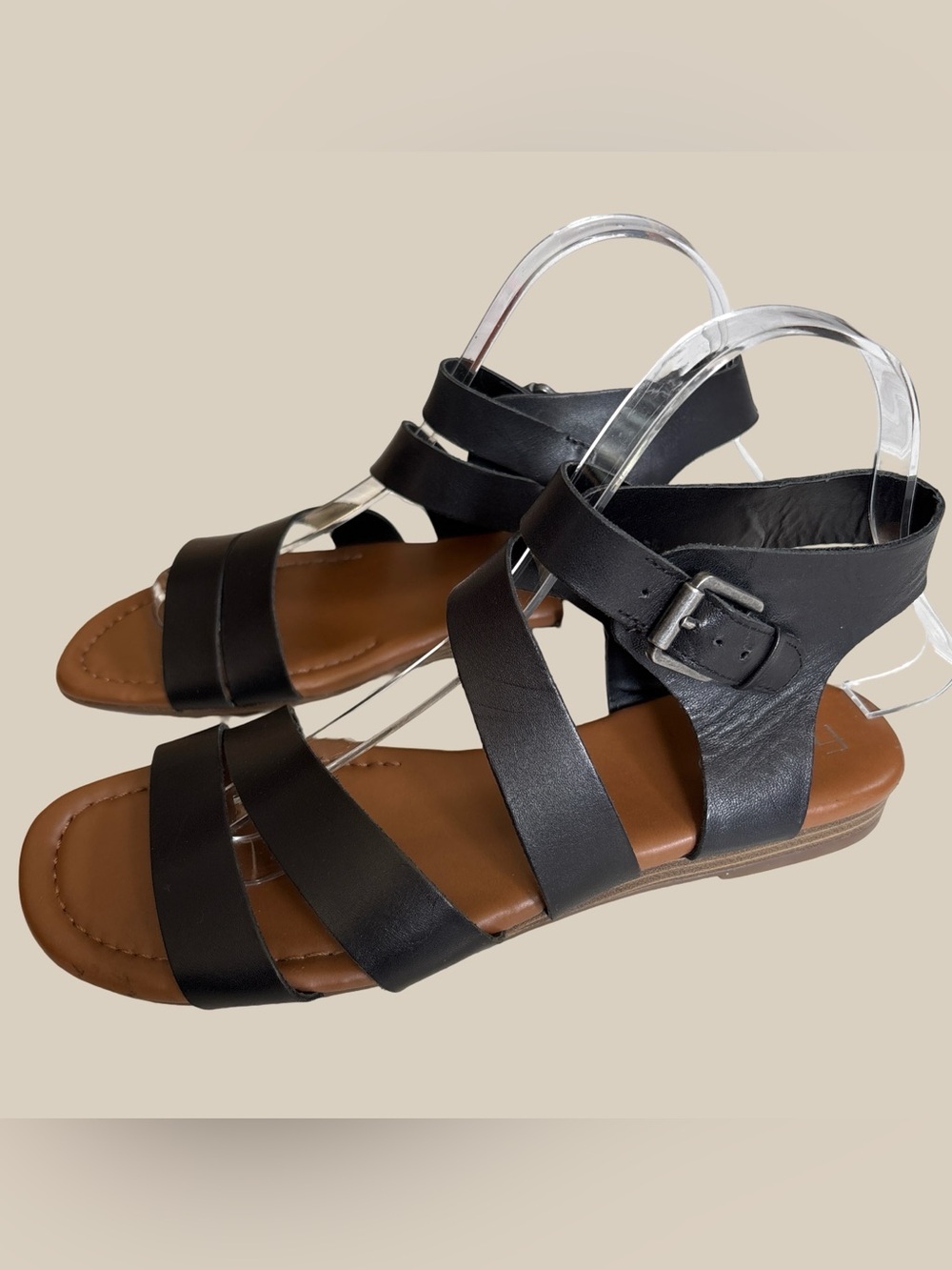 Franco Sarto Genji Black Leather Ankle Strap Gladiator Flat Sandals SZ 7.5M - Picture 3 of 8
